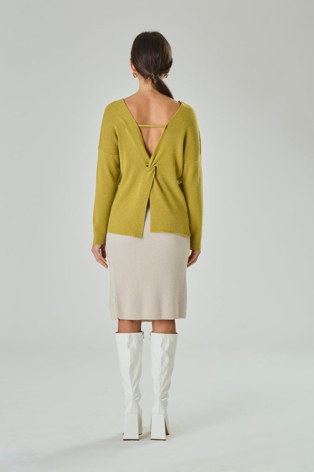 Maglia in misto Cashmere con incrocio sul retro - Andrea