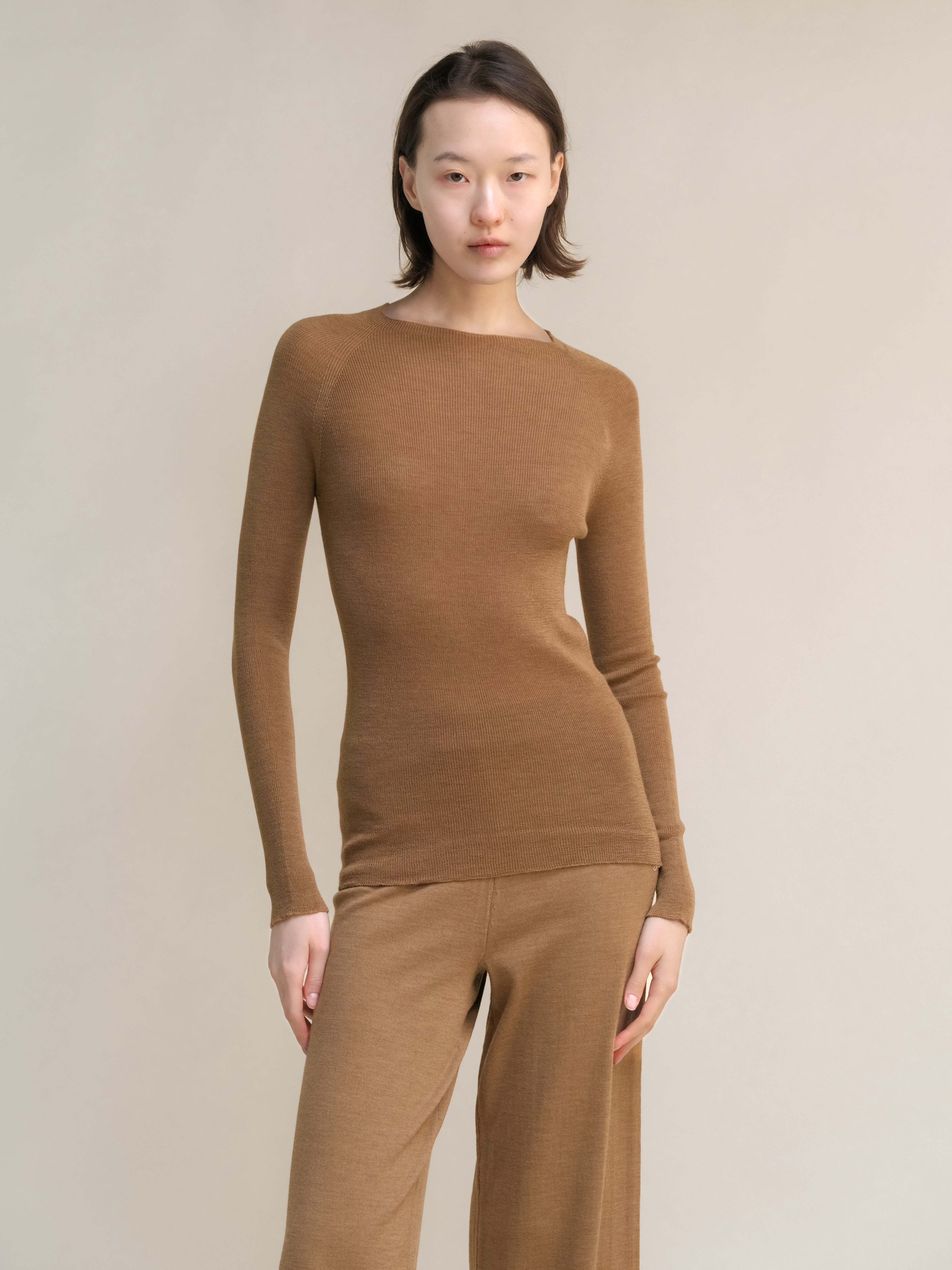 Maglia Girocollo a Costine in Lana Merino Extrafine