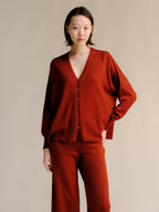Cardigan V in Merino Extra Fine