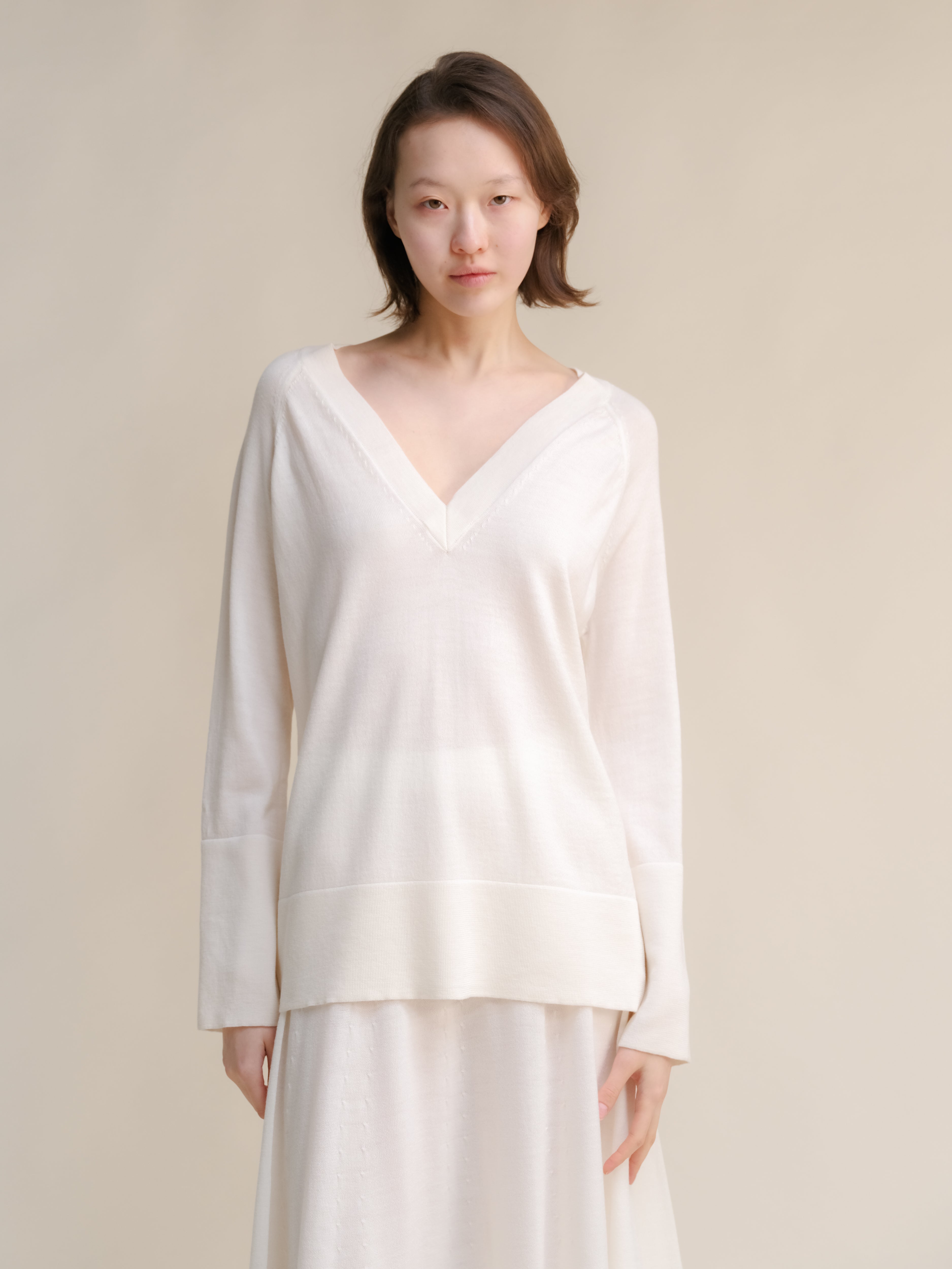 Extra Fine Merino V-Neck Maxi Sweater