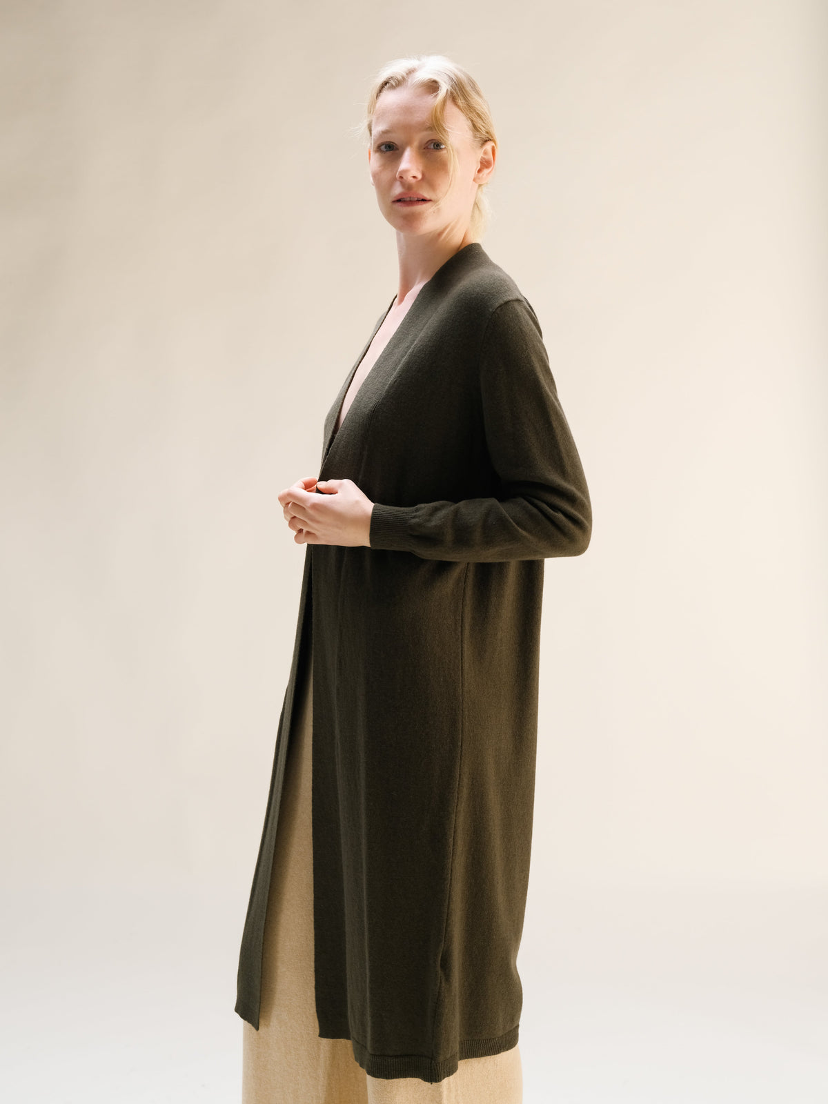 Cardigan Aperto in Lana e Cashmere con Maniche Lunghe