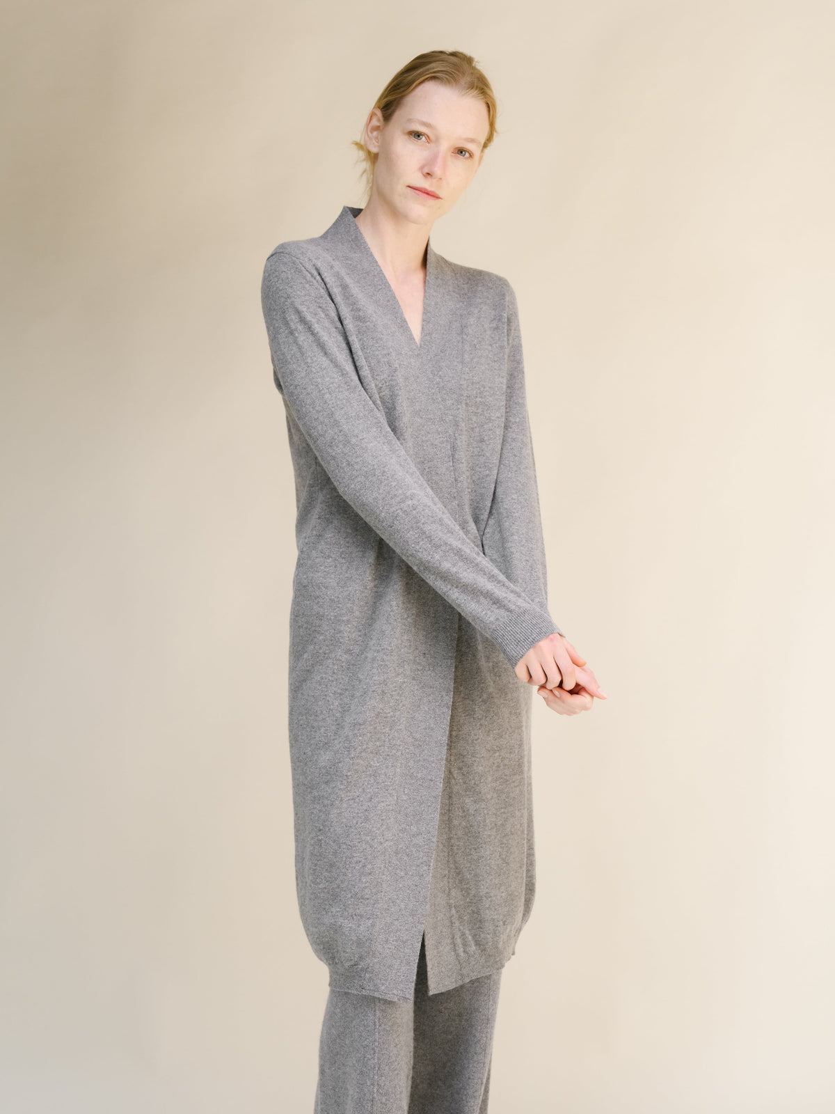 Cardigan Aperto in Lana e Cashmere con Maniche Lunghe
