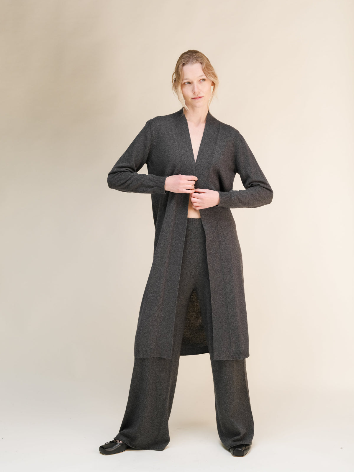 Cardigan Aperto in Lana e Cashmere con Maniche Lunghe