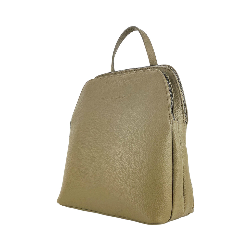 RB1018AQ | Women's Double Compartment Backpack in Genuine Leather Made in Italy with adjustable shoulder straps. Gunmetal metal hardware - Taupe color - Dimensions: cm 26 x 30 x 14.5