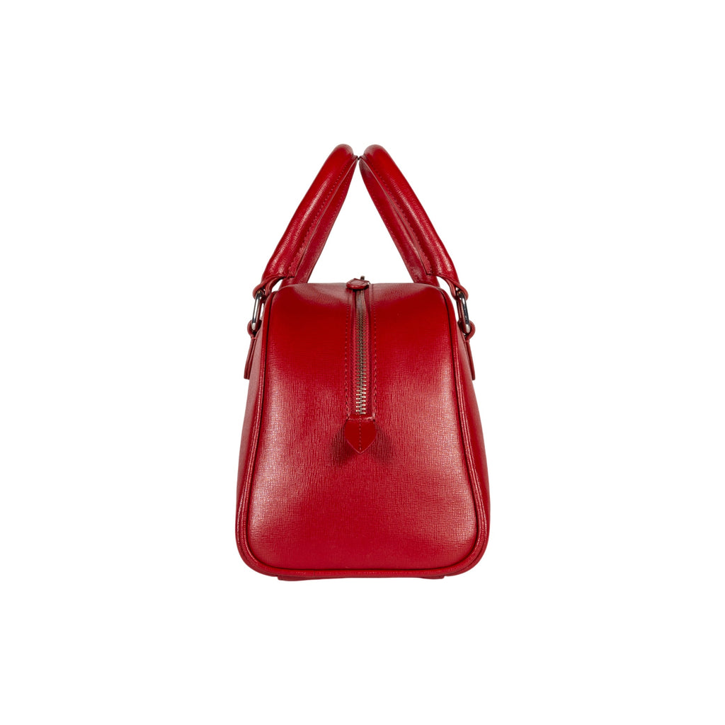 RB1034V | VIRGINIA Women's Bowling Bag in Genuine Saffiano Leather Made in Italy. Polished Silver Metal Hardware. Color: Red. Dimensions: 35 x 19 x 14.5 + 12 cm (handle drop)